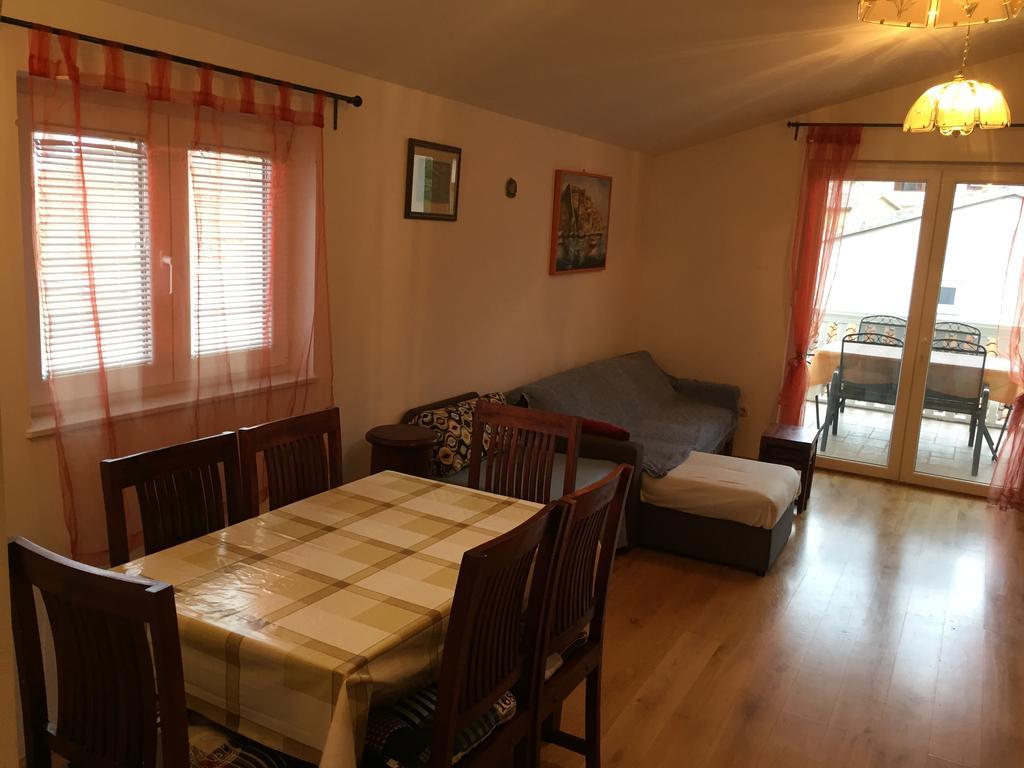 Apartment Jole シベニク エクステリア 写真